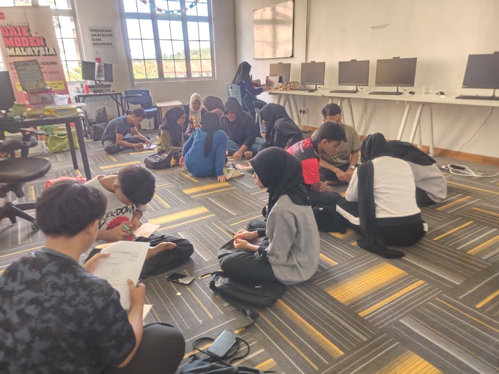 Suasana kelas akademik di ruang Daie Moden Malaysia