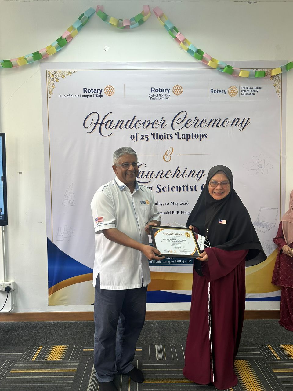 Golden Heart Volunteer Award — Ros An’Nurleeana Chong